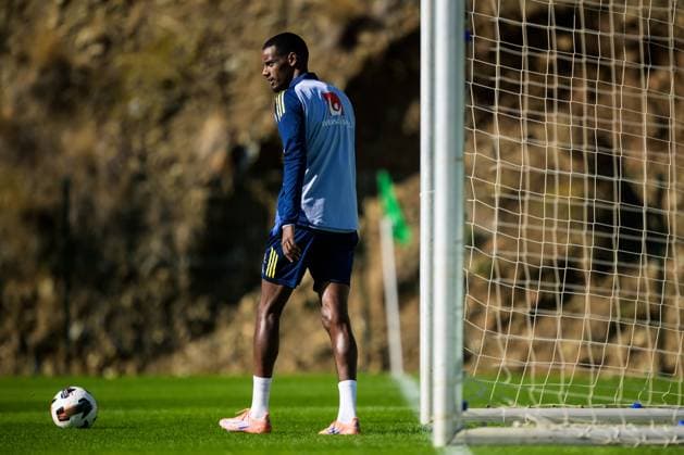 251112 Alexander Isak of the Swedish national football team during a training session on November 12, 2025 in Marbella. Photo: Joel Marklund BILDBYRAN kod JM JM0747 bbeng fotboll football soccer fotball vm-kval FIFA World Cup, WM, Weltmeisterschaft, Fussball qualifier träning practice training sverige sweden sverige a Copyright: JOELxMARKLUND BB251112JM008
