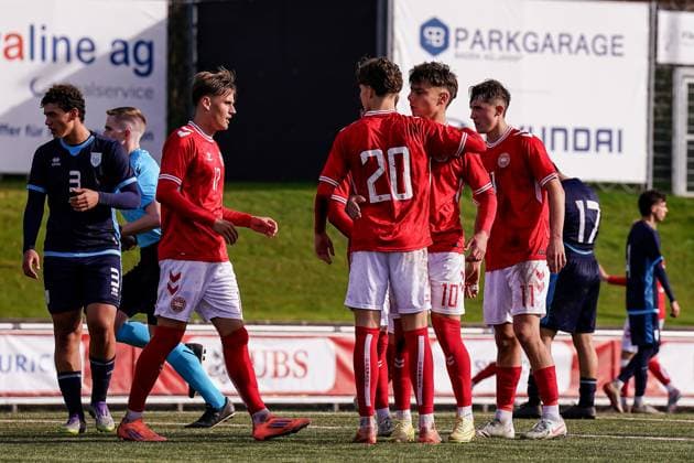 Baden, Switzerland, November 12th 2025: Olti Hyseni (10 Denmark) celebrates with teammates after scoring his teams first goal during the UEFA European Qualifiers U19 football match between Denmark and San Marino at ESP Baden in Baden, Switzerland: (Daniela Porcelli SPP) Copyright: xDanielaxPorcellix xSPPx spp-en-DaPoSp-20251112-DP108700