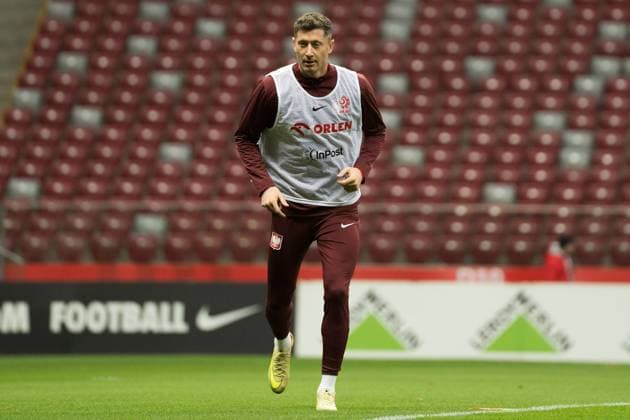 Robert Lewandowski seen during Training session during november 2025 international break of Polish national team, Nationalteam (Kazimierz Koper Ball Raw Images) Warsaw PGE Narodowy Poland Copyright: xKazimierzxKoperx KazimierzKoper_trening1211_2526-26