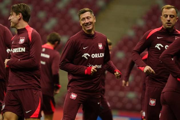 Robert Lewandowski seen during Training session during november 2025 international break of Polish national team, Nationalteam (Kazimierz Koper Ball Raw Images) Warsaw PGE Narodowy Poland Copyright: xKazimierzxKoperx KazimierzKoper_trening1211_2526-38