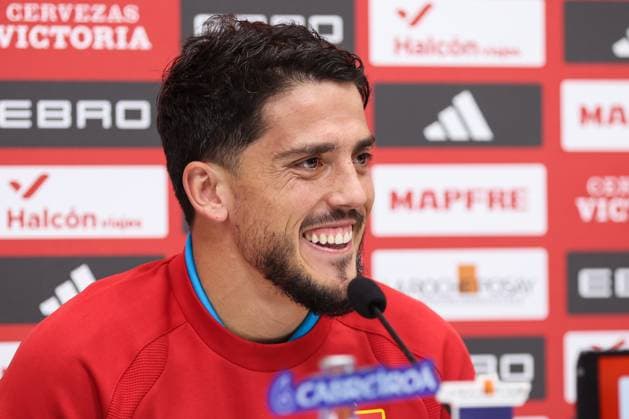 November 12, 2025, Las Rozas, Madrid, SPAIN: Pablo Fornals attends a press conference, PK, Pressekonferenz prior to the 2026 World Cup qualifying matches against Georgia and Turkey, at the Ciudad del Futbol, in Las Rozas, Madrid, Spain, on November 12, 2025. Las Rozas SPAIN - ZUMAa181 20251112_zaa_a181_060 Copyright: xIrinaxR.xHipolitox