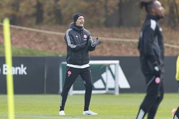Training Eintracht Frankfurt Trainer Dino Toppmöller Toppmoeller (Eintracht Frankfurt). Training von Eintracht Frankfurt am 12. November 2025 im Deutsche Bank Park in Frankfurt am Main., Frankfurt am Main Hessen Deutschland Deutsche Bank Park