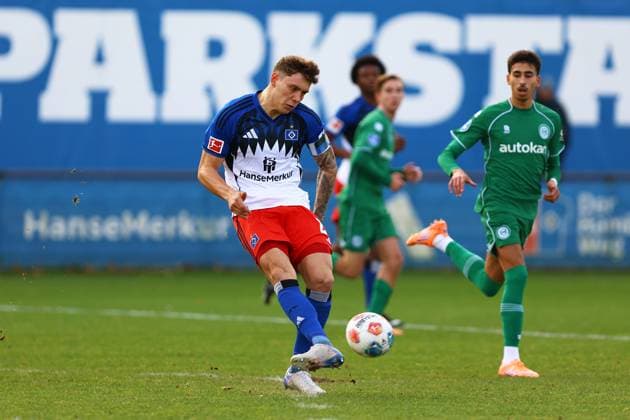 23 Nicolai Remberg (Hamburger SV) Fußball I Herren I Freundschaftsspiel I Saison 2025-2026 I Hamburger SV - FC Groningen I 12.11.2025 I Trainingsplatz Volksparkstadion