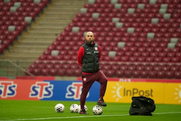 Adrian Mierzejewski seen during Training session during november 2025 international break of Polish national team, Nationalteam (Kazimierz Koper Ball Raw Images) Warsaw PGE Narodowy Poland Copyright: xKazimierzxKoperx KazimierzKoper_trening1211_2526-092
