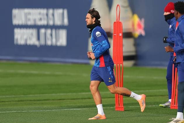 Training RB Leipzig Bundesliga Leipzig, 12.11.2025, Trainingszentrum am Cottaweg, Saison 2025 2026, Fußball, Männer, 1. Bundesliga , Training RB Leipzig , Im Bild: Max Finkgräfe ,