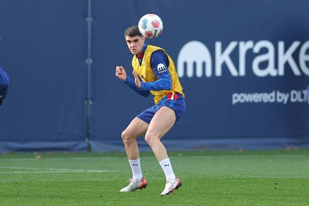 Training RB Leipzig Bundesliga Leipzig, 12.11.2025, Trainingszentrum am Cottaweg, Saison 2025 2026, Fußball, Männer, 1. Bundesliga , Training RB Leipzig , Im Bild: Kosta Nedeljkovic ,