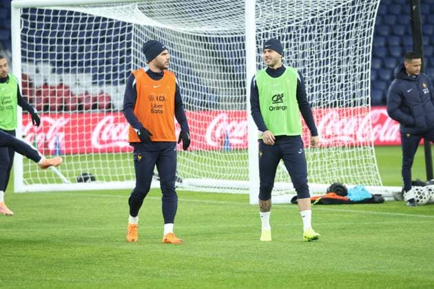 Entraînement de l’équipe de France au Parc des Princes PHOTOPQR LE PARISIEN Olivier Arandel ; Paris ; 12 11 2025 ; Paris, France Mercredi 12 novembre 2025 Football Équipe de France Théo hernandez et Lucas Hernandez Entraînement de l’Equipe de France LP Olivier Arandel Paris, France, nov 12th 2025 France national team, Nationalteam at training *** Local Caption *** LP Olivier Arandel Paris 75 France  Copyright: xPHOTOPQR LExPARISIEN MAXPPPxLP OlivierxArandelx 20251112LPA6059 20251112LPA6059