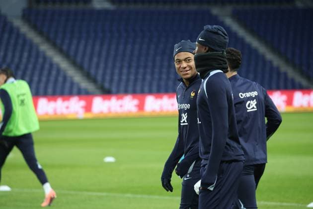 Entraînement de l’équipe de France au Parc des Princes PHOTOPQR LE PARISIEN Olivier Arandel ; Paris ; 12 11 2025 ; Paris, France Mercredi 12 novembre 2025 Football Équipe de France Entraînement de l’Equipe de France Kylian Mbappe LP Olivier Arandel Paris, France, nov 12th 2025 France national team, Nationalteam at training
