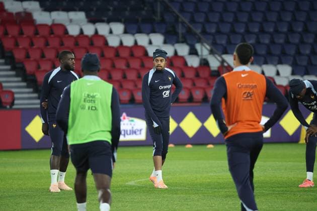 Entraînement de l’équipe de France au Parc des Princes PHOTOPQR LE PARISIEN Olivier Arandel ; Paris ; 12 11 2025 ; Paris, France Mercredi 12 novembre 2025 Football Équipe de France Entraînement de l’Equipe de France Bradley Barcola LP Olivier Arandel Paris, France, nov 12th 2025 France national team, Nationalteam at training