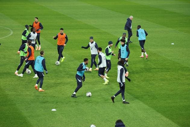 Entraînement de l’équipe de France au Parc des Princes PHOTOPQR LE PARISIEN Olivier Arandel ; Paris ; 12 11 2025 ; Paris, France Mercredi 12 novembre 2025 Football Équipe de France Entraînement de l’Equipe de France LP Olivier Arandel Paris, France, nov 12th 2025 France national team, Nationalteam at training