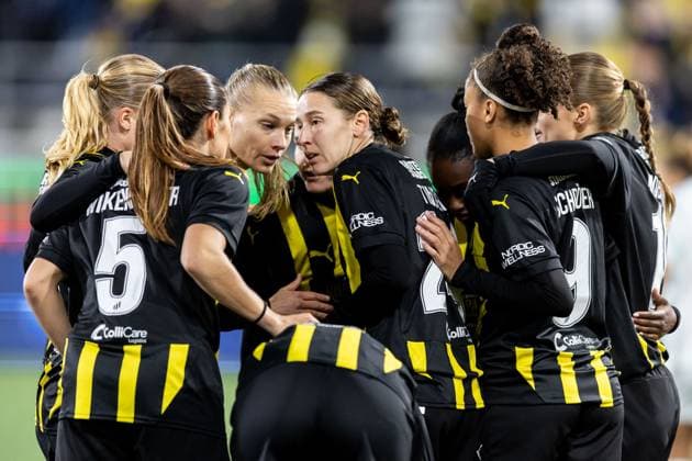 251112 Players of Häcken celebrate after the 1-0 goal by Tabby Tindell during the UEFA Women s Europa Cup football match between Häcken and Inter on November 12, 2025 in Gothenburg. Photo: Michael Erichsen BILDBYRAN COP 89 MI0901 fotboll football soccer fotball europa cup häcken inter uefa womens europa cup dam bbeng internazionale milano jubel Copyright: MICHAELxERICHSEN BB251112MI009