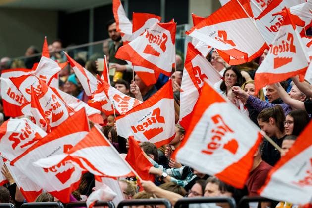 BASKETBALL - FIBA Quali, AUT vs NOR VIENNA,AUSTRIA,12.NOV.25 - BASKETBALL - FIBA Women s EURO Basket 2027, qualification, Austria vs Norway. Image shows fans with flags.  GEPAxpictures xEdgarxEisner