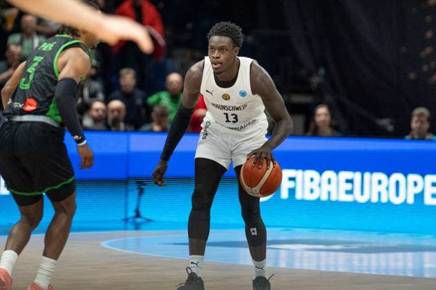 Deutschland, Basketball, FIBA, FIBA Europe Cup (Volkswagen Halle): Basketball Löwen Braunschweig - KB Trepca am 12.11. in Braunschweig (Volkswagen Halle): Barra Njie G, Basketball Löwen Braunschweig Copyright: xSvenxHeidmannx