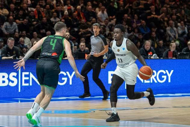 Deutschland, Basketball, FIBA, FIBA Europe Cup (Volkswagen Halle): Basketball Löwen Braunschweig - KB Trepca am 12.11. in Braunschweig (Volkswagen Halle): Barra Njie G, Basketball Löwen Braunschweig Copyright: xSvenxHeidmannx