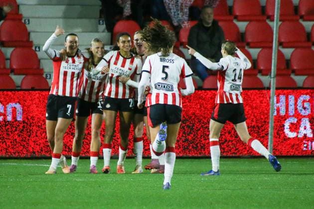 12.11.2025, xgrfx, Fussball UEFA Women s Europa Cup 1 8, PSV Eindhoven - Eintracht Frankfurt v.l. Tor, Lore Jacobs (PSV Eindhoven) (DFL DFB REGULATIONS PROHIBIT ANY USE OF PHOTOGRAPHS as IMAGE SEQUENCES and or QUASI-VIDEO) De Herdgang