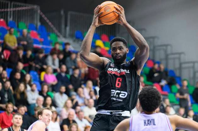KeyShawn Feazell of Nymburk in action during the Basketball Champions League group B round 4 match Nymburk vs Alba Berlin in Prague, Czech Republic, November 12, 2025. (CTKxPhoto MichalxKamaryt) CTKPhotoP2025111207843  CTKPhotoP2025111207843