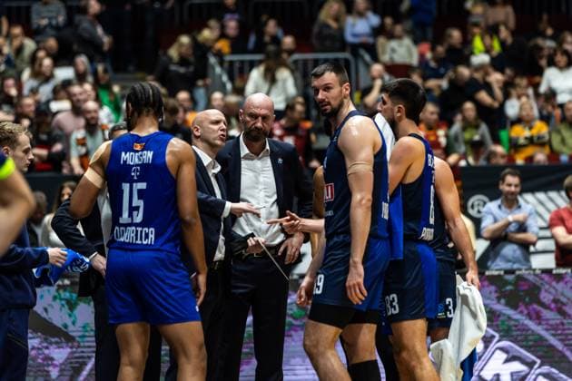 GER, BKT EuroCup, Saison 2025 2026, Niners Chemnitz - Buducnost VOLI Podgorica. 12.11.2025, Messe, Chemnitz, GER, BKT EuroCup, Saison 2025 2026, Niners Chemnitz - Buducnost VOLI Podgorica. Foto Alexander Trienitz Chemnitz Messe Sachsen Deutschland