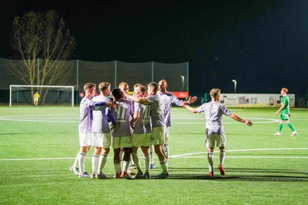 12.11.2025, xdaymx, Fussball Sparkassen-Pokal Saar, SV Auersmacher - FC 08 Homburg Torjubel zum 0:3 von Homburg nach dem Treffer von Ken Mata (DFL DFB REGULATIONS PROHIBIT ANY USE OF PHOTOGRAPHS as IMAGE SEQUENCES and or QUASI-VIDEO) Kleinblittersdorf