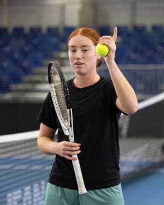 Billie Jean King Cup 2025 Play-Offs, TC Ismaning, Muenchen, Deutschland, Team Germany, Ella Seidel trainiert, Training, aufwaermen, Warm-up Tennis - Billie Jean King Cup 2025 - ITF Billie Jean King Cup - TC Ismaning - Ismaning - Bayern - Deutschland - 12 November 2025. Copyright: xJuergenxHasenkopfx
