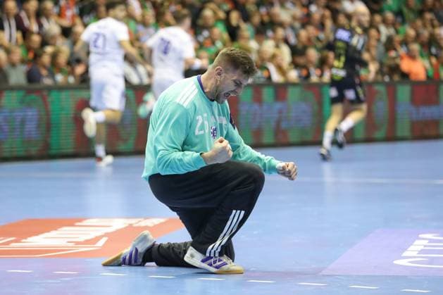 12.11.2025, xtgx, Handball, EHF Champions League, SC Magdeburg - HC Zagreb v.l. Haris Suljevic (Zagreb, 26) Jubelt ueber gehaltenen Ball, abgewehrt, gehalten, Torhueter Magdeubrg