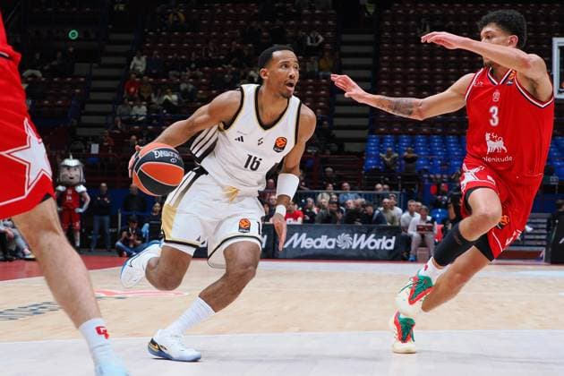 Mehdy Ngouama (ASVEL Lione-Villeurbanne) during Olimpia Milano vs ASVEL Lione-Villeurbanne, Basketball Euroleague match in Assago (MI), Italy, November 12 2025  Copyright: xSavinoxPaolella IPAxSportx xipa-agency.netx xx IPA_67878245 IPA_Agency_IPA67878245