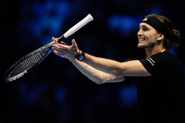 Germany s Alexander Zverev react during the singles tennis match of the ATP, Tennis Herren World Tour Finals Italy s Jannik Sinner at the Inalpi Arena in Turin, Italy - Wednesday, Nov. 12, 2025. -  Copyright: xMarcoxAlpozzi LaPressex