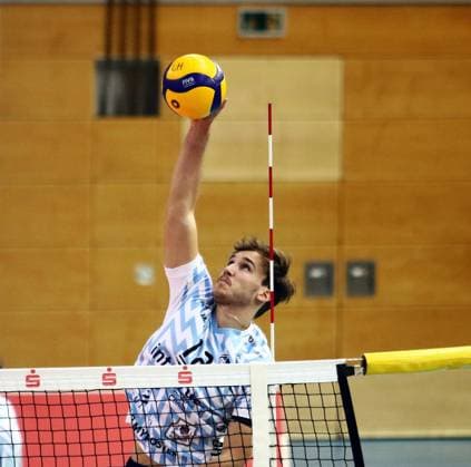 Tobias BESENBOECK (Dachau), He Volleyball Bundesliga 2025 26 TSV Haching Muenchen vs ASV Dachau, Geothermie Arena, Unterhaching, 12.11.25 Copyright: WolfgangxFehrmann