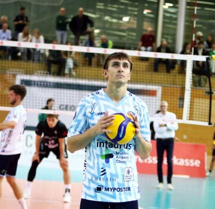 William KUHNS (Dachau), He Volleyball Bundesliga 2025 26 TSV Haching Muenchen vs ASV Dachau, Geothermie Arena, Unterhaching, 12.11.25 Copyright: WolfgangxFehrmann