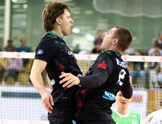 von links Patrick RUPPRECHT(Haching), Jakob KRASSNIG (Haching), He Volleyball Bundesliga 2025 26 TSV Haching Muenchen vs ASV Dachau, Geothermie Arena, Unterhaching, 12.11.25 Copyright: WolfgangxFehrmann