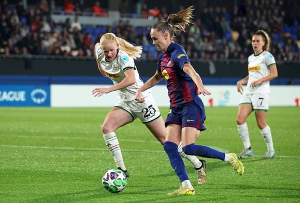 FC Barcelona, Barca Women v OH Leuven - UEFA Women Champions League Caroline Graham Hansen and Linde Veefkind play during the match between FC Barcelona Women and OH Leuven, corresponding to matchday 3 of the league phase of the UEFA Women s Champions League, at the Johan Cruyff Stadium in Barcelona, Spain, on November 12, 2025. Barcelona Spain  Copyright: xUrbanandsportx originalFilename:urbanandsport-fcbarcel251112_nph6H.jpg