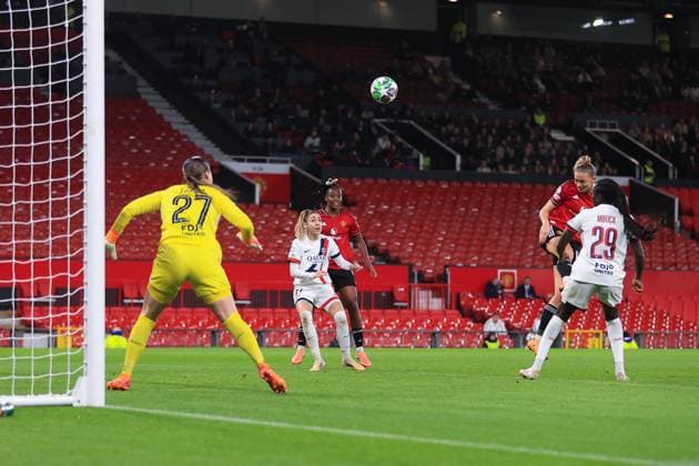 Football - UEFA Women s Champions League - League Phase - Manchester United, ManU v Paris Saint-Germain 12th November 2025 - UEFA Women s Champions League - League Phase - Manchester United v Paris Saint-Germain - Fridolina Rolfo of Manchester United scores their 2nd goal - Photo: Simon Stacpoole Offside. Manchester UK Copyright: xSimonxStacpoolexOffside
