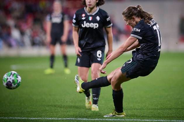 ATLETICO DE MADRID v JUVENTUS. WOMENÂ S CHAMPIONS LEAGUE 2025 2026. ROUND 3. Juventus FC™s Emma Stolen Godo scores a goal during Women™s Champions League 2025-2026 match. November 12,2025. (ALTERPHOTOS Ropero) Alcala de HenaresSpain  Copyright: xRoperox