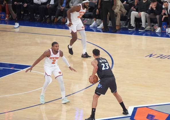 New York Knicks v Orlando Magic - NBA, Basketball Herren, USA NEW YORK, UNITED STATES - NOVEMBER 12: Tristan da Silva (23) of the Orlando Magic in action during the NBA game between the New York Knicks and the Orlando Magic at Madison Square Garden in New York, United States on November 12, 2025. Selcuk Acar Anadolu New York United States. Editorial use only. Please get in touch for any other usage.  Copyright: x2025xAnadoluxSelcukxAcarx