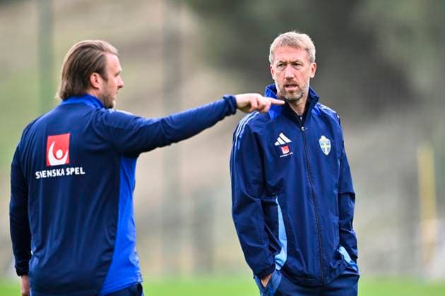 MARBELLA, SPANIEN 20251113 Sveriges förbundskapten Graham Potter under torsdagens träning i Marbella inför VM-kvalavslutningen i Schweiz i slutet pa veckan. MARBELLA SPANIEN x10050x