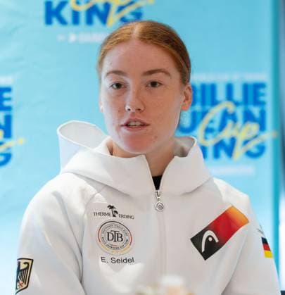 Billie Jean King Cup 2025 Play-Offs, TC Ismaning, Muenchen, Deutschland, Team Germany Pressekonferenz, press conference, PK, Pressekonferenz Ella Seidel Tennis - Billie Jean King Cup 2025 - ITF Billie Jean King Cup - TC Ismaning - Ismaning - Bayern - Deutschland - 13 November 2025. Copyright: xJuergenxHasenkopfx