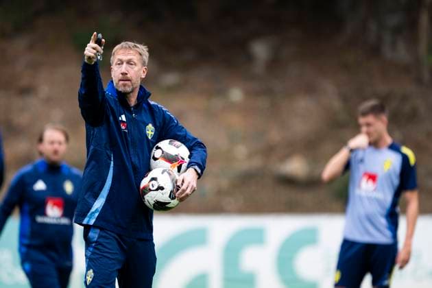 MARBELLA, SPAIN 20251113 Sweden s national team, Nationalteam captain Graham Potter during Thursday s training in Marbella ahead of the World Cup qualifiers in Switzerland at the end of the week. MARBELLA SPAIN x10050x
