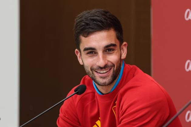 November 13, 2025, Las Rozas, Madrid, SPAIN: Ferran Torres attends a press conference, PK, Pressekonferenz on the partnership agreement between Old Spice and the Spanish National Football Team prior to the 2026 World Cup qualifying matches against Georgia and Turkey, at the Ciudad del Futbol, in Las Rozas, Madrid, Spain, on November 13, 2025. Las Rozas SPAIN - ZUMAa181 20251113_zaa_a181_005 Copyright: xIrinaxR.xHipolitox