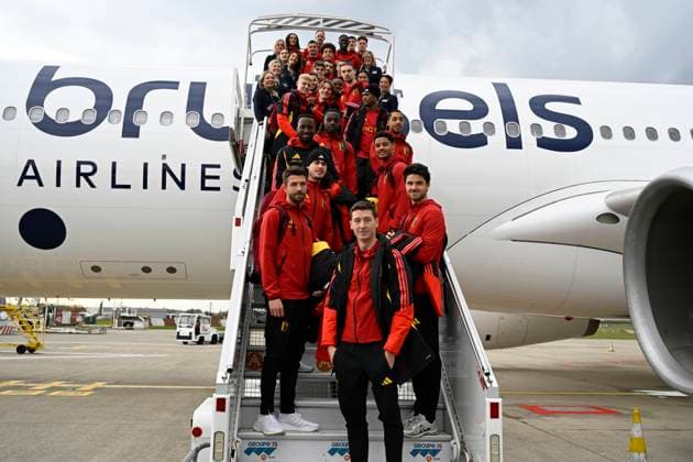 Kazakhstan v Belgium - FIFA World Cup, WM, Weltmeisterschaft, Fussball 2026 UEFA Qualifier - Media Activities 13 11 2025 ZAVENTEM, BELGIUM - NOVEMBER 13 : players of Belgium pictured during the departure at Brussels Airport of the Belgian National Football team prior to the FIFA World Cup 2026 European Qualifiers match between Kazakhstan and Belgium on November 13, 2025 in Zaventem, Belgium, 13 11 2025 Zaventem Belgium  Copyright: xJanxDexMeuleneirx