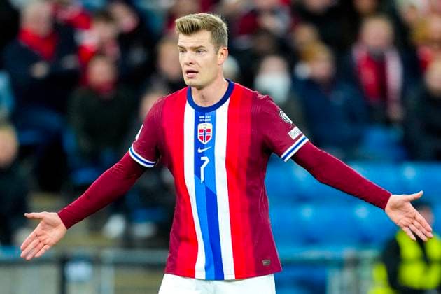 Football, World Cup qualification Norway Estonia Oslo 20251113 Norway s Alexander Sorloth during the World Cup qualifying match in football between Norway and Estonia at Ullevaal Stadion Photo Fredrik Varfjell NTB Oslo Norway EDITORIAL USE ONLY RESTRICTED USE FOR BETTING COMPANIES  Copyright: xFredrikxVarfjellx xNTBx