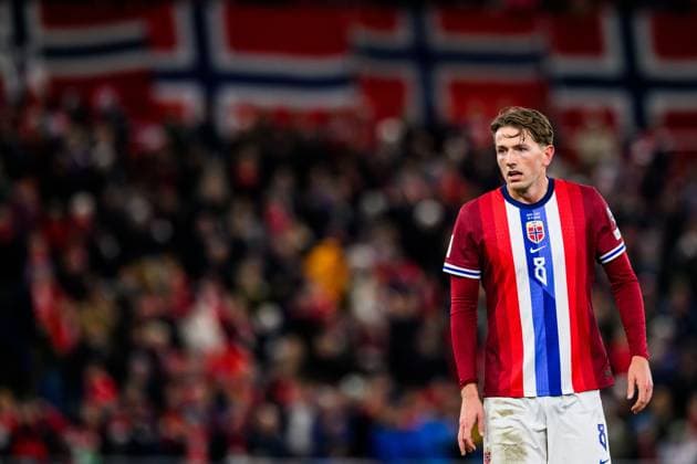 251113 Sander Berge of Norway during the FIFA World Cup, WM, Weltmeisterschaft, Fussball Qualifier football match between Norway and Estonia on November 13, 2025 in Oslo. Photo: Vegard Grott BILDBYRAN kod VG VG0831 bbeng fotball football soccer fotboll fifa world cup qualifiers european qualifiers 2026 uefa world cup qualifiers vm-kvalifisering vm kvalik vm kval norge norway estland estonia Copyright: VEGARDxGRoTT BB251113VG052