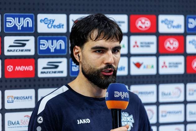 Marcel Kessen (MLP Academics Heidelberg, 15), Einzelbild, Einzelfoto, Portrait, Portraet, vor Spielbeginn, Interview, BMA365 Bamberg Baskets vs. MLP Academics Heidelberg, Basketball, BBL Pokal, Viertelfinale, 13.11.2025 BMA365 Bamberg Baskets vs. MLP Academics Heidelberg, Basketball, BBL Pokal, Viertelfinale, 13.11.2025 Bamberg Copyright: xEibner-Pressefoto G.xSantemizx EP_EER