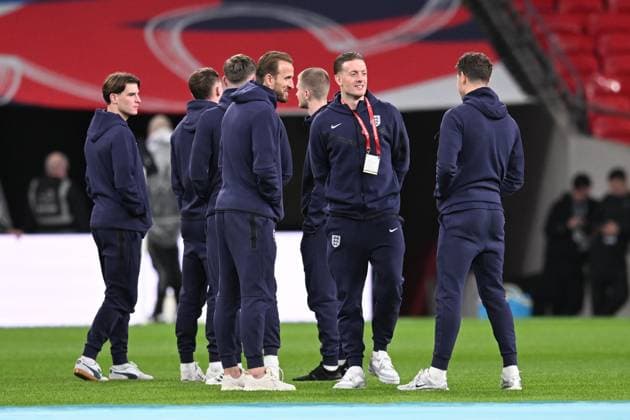 England v Serbia 2026 FIFA World Cup, WM, Weltmeisterschaft, Fussball Qualifier 13 11 2025. Group K Harry Kane and Jordan Pickford of England on the pitch ahead of the 2026 FIFA World Cup Qualifier match between England and Serbia at Wembley Stadium, London, England on 13 November 2025. London Wembley Stadium Greater London England Editorial use only , Copyright: xGrahamxHuntx PSI-23212-0016