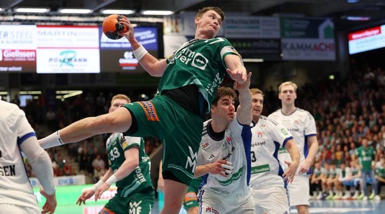 BAU 13.11.2025 Göppingen Handball Frisch Auf Göppingen vs. HSV Hamburg, Oskar Sunnefeldt (Göppingen)