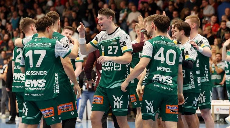 BAU 13.11.2025 Göppingen Handball Frisch Auf Göppingen vs. HSV Hamburg, Oskar Sunnefeldt (Göppingen, Mitte)