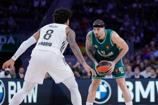Basketball, EuroLeague, Real Madrid - Panathinaikos Athen November 13, 2025, Madrid, Madrid, Spain: Juancho Hernangomez of Panathinaikos in action during the Turkish Airlines Euroleague 2025 26, Regular Season Round 11 match played between Real Madrid and Panathinaikos AKTOR Athens at Movistar Arena on November 13, 2025 in Madrid, Spain. Madrid Spain - ZUMAa181 20251113_zaa_a181_264 Copyright: xDennisxAgyemanx