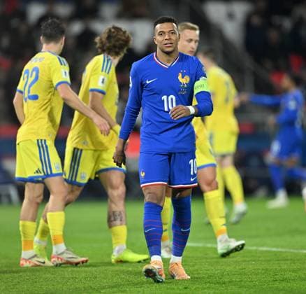 France v Ukraine - FIFA World Cup, WM, Weltmeisterschaft, Fussball 2026 Qualifying match PARIS, FRANCE - NOVEMBER 13: Kylian Mbappe of France reacts during the FIFA World Cup 2026 Group D European qualification football match between France and Ukraine at Parc des Princes in Paris on November 13, 2025. Mustafa Yalcin Anadolu Paris France. Editorial use only. Please get in touch for any other usage.  Copyright: x2025xAnadoluxMustafaxYalcinx