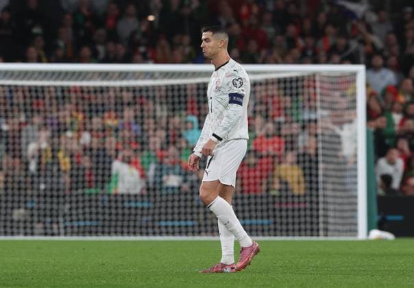 Cristiano Ronaldo of Portugal is sent off after having a yellow card changed to a red card following a VAR review Republic of Ireland v Portugal, FIFA 2026 World Cup Qualifying, Group F, Football, Aviva Stadium, Dublin, Ireland - 13 Nov 2025Dublin Aviva Stadium Ireland EDITORIAL USE ONLY No use with unauthorised audio, video, data, fixture lists, club league logos or live services. Online in-match use limited to 120 images, no video emulation. No use in betting, games or single club league player publications.  Copyright: xLorrainexO Sullivan Shutterstockx 15759346av