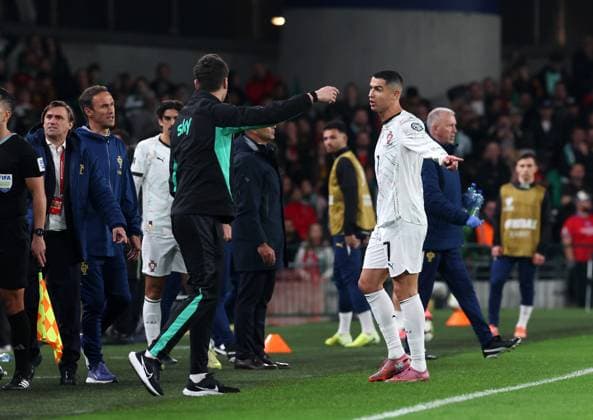 Cristiano Ronaldo of Portugal is sent off after having a yellow card changed to a red card following a VAR review Republic of Ireland v Portugal, FIFA 2026 World Cup Qualifying, Group F, Football, Aviva Stadium, Dublin, Ireland - 13 Nov 2025Dublin Aviva Stadium Ireland EDITORIAL USE ONLY No use with unauthorised audio, video, data, fixture lists, club league logos or live services. Online in-match use limited to 120 images, no video emulation. No use in betting, games or single club league player publications.  Copyright: xLorrainexO Sullivan Shutterstockx 15759346aw