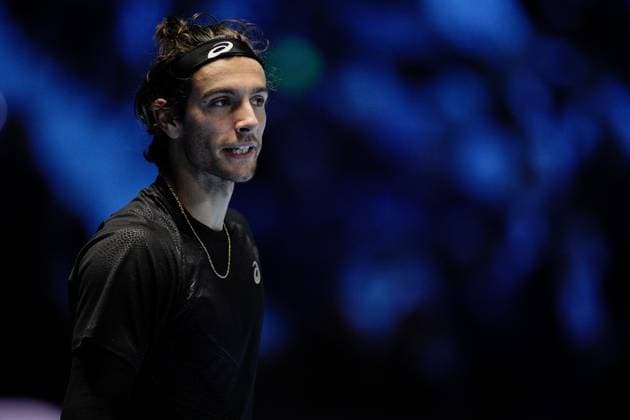 Italy s Lorenzo Musetti react during the singles tennis match of the ATP, Tennis Herren World Tour Finals againsSpain s Carlos Alcaraz at the Inalpi Arena in Turin, Italy - Thursday, Nov. 13, 2025. -  Copyright: xMarcoxAlpozzi LaPressex