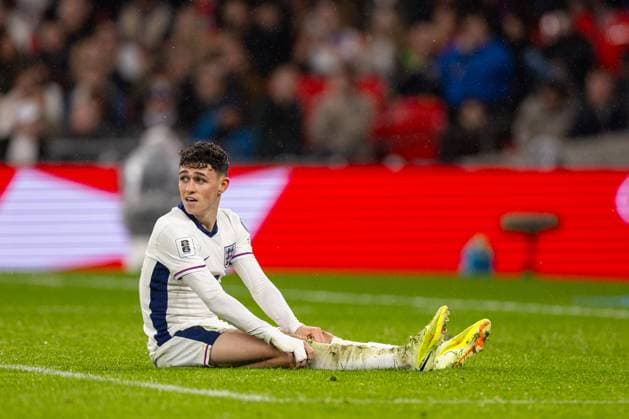 Football - FIFA World Cup, WM, Weltmeisterschaft, Fussball 2026 Qualifying - Group K - England v Serbia LONDON, ENGLAND - Thursday, November 13, 2025: England s Phil Foden during the FIFA World Cup 2026 Qualifying Group K match between England and Serbia at Wembley Stadium. (Photo by David Rawcliffe Propaganda) LONDON Wembley Stadium GREATER LONDON ENGLAND  Copyright: xDavidxRawcliffex P2025-11-13-England_Serbia-69